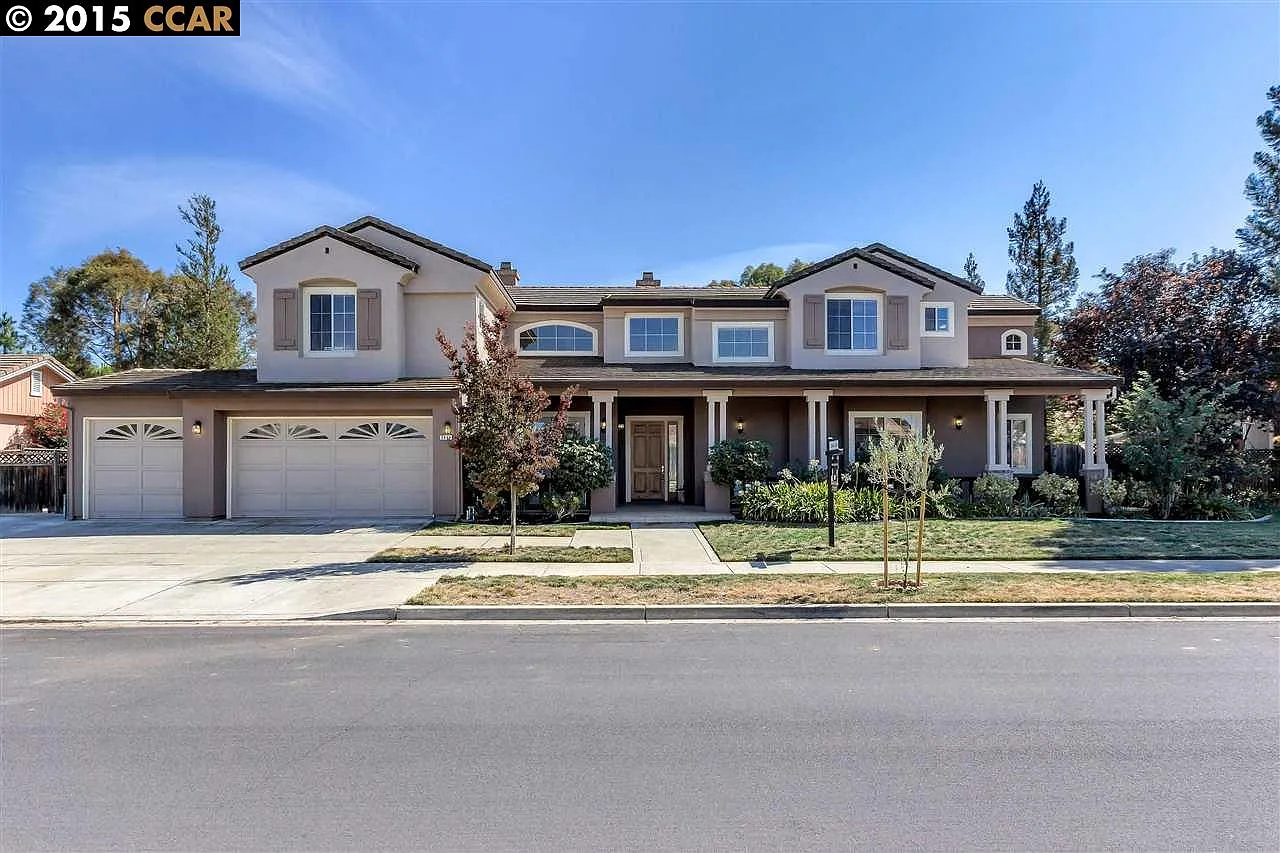 2441 Merlot Ln photo 1