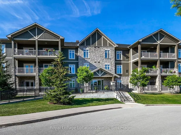 25 Beaver St S #201, The Blue Mountains, ON N0H 2P0