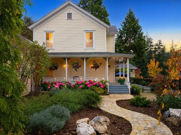 990 Thompson Way, Placerville, CA 95667