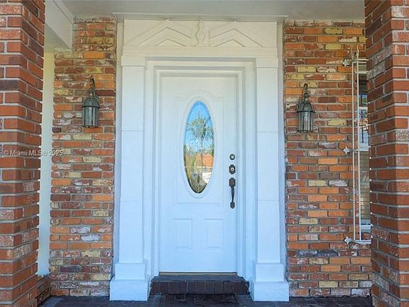 2nd image of 6420 Miller Dr Unit 6420