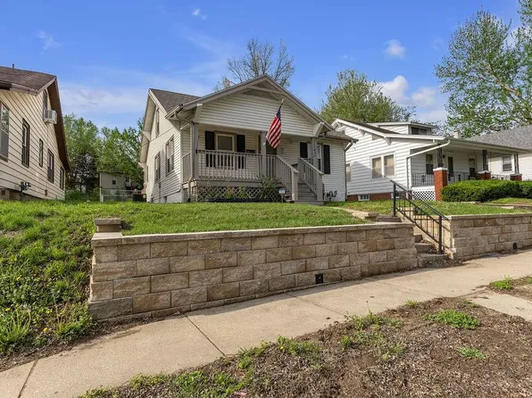 3142 Felix St, Saint Joseph, MO 64501