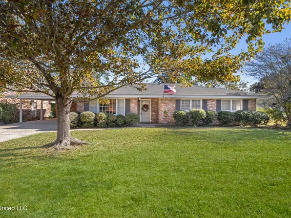 100 Pimlico St, Long Beach, MS 39560