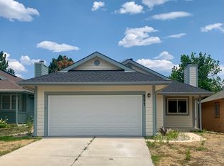 8277 Telegraph Dr, Colorado Springs, CO 80920