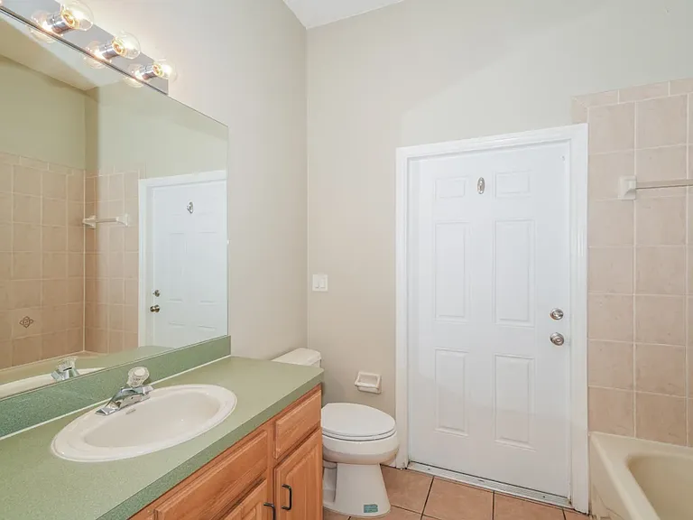4203 Anaconda Dr — Photo 4
