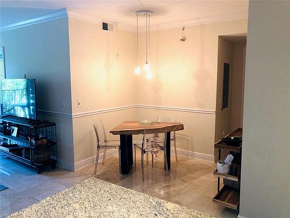 5th image of 2825 Palm Beach Blvd APT 404
