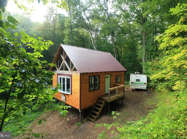 1 Granville Camp Rd, Lewistown, PA 17044