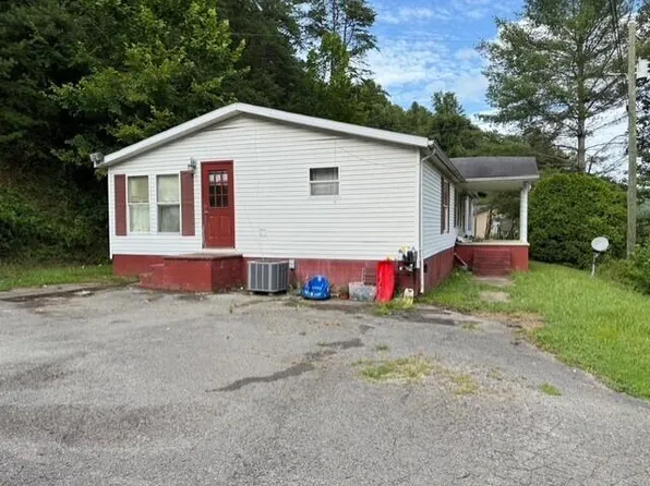 1039 Right Fork Bull Crk, Prestonsburg, KY 41653