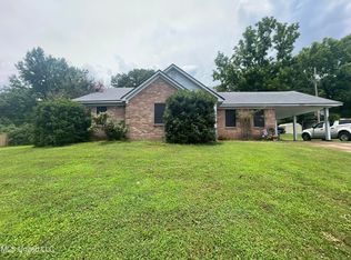 2562 Pleasant Hill Rd, Nesbit, MS 38651