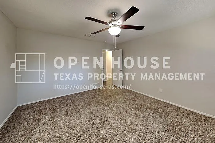 8037 Berrybrook Dr — Photo 8