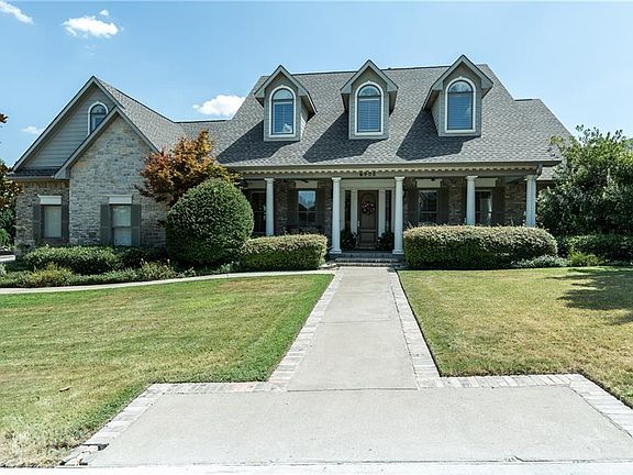 2nd image of 6405 Elm Crest Ct