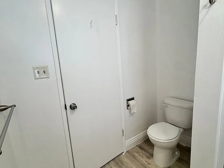1905 E Florida St #4 — Photo 20