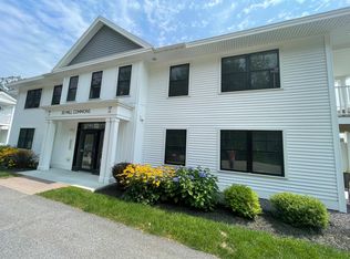 35 Mill Commons Dr #220, Scarborough, ME 04074