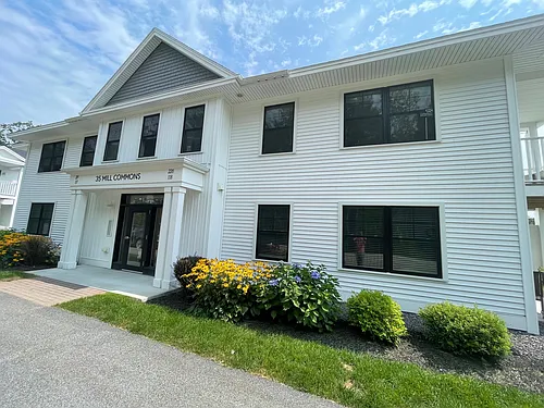 35 Mill Commons Dr #220 Photo 1