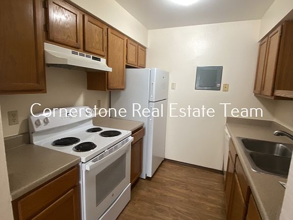 4th image of 2820 W Platte Ave APT D