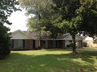 1413 W Autumnwood Ln, Lake charles, LA 70605