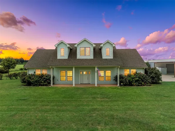 3825 Chappel Hill Rd, Waco, TX 76705
