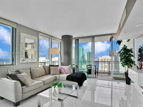 92 SW 3rd St APT 4510, Miami, FL 33130