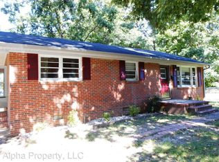 8 Lynch Dr, Greenville, SC 29605