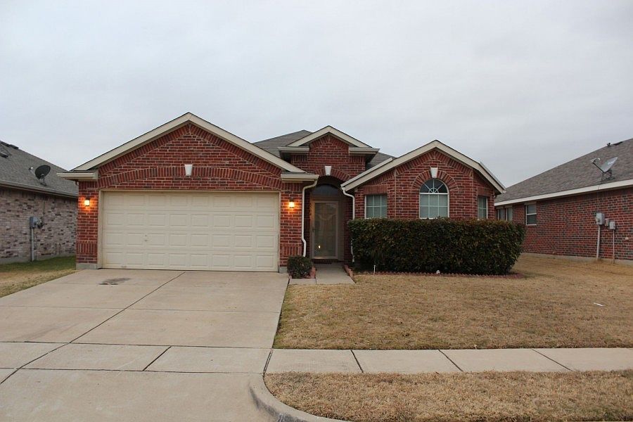 1st image of 8504 Field Creek Ct