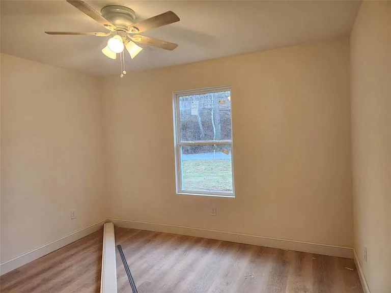 60 Reeves And Norrell Rd — Photo 9
