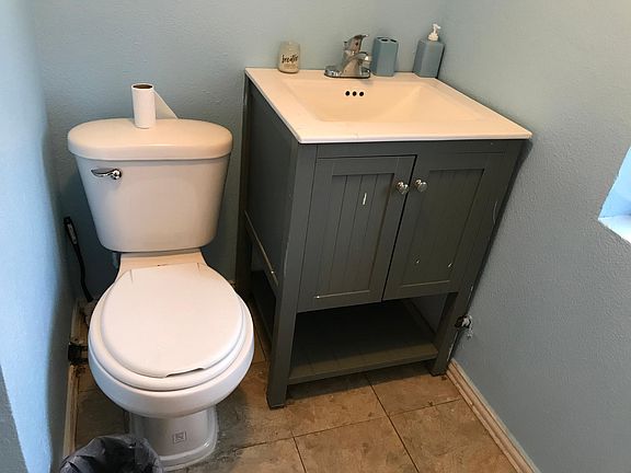 5th image of 1021 N 17th St APT 3