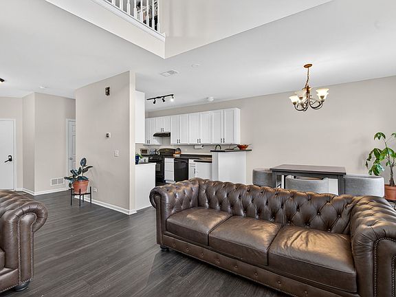 4th image of 2263 Gallant Fox Cir