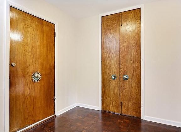 4th image of 5658 Durham Dr