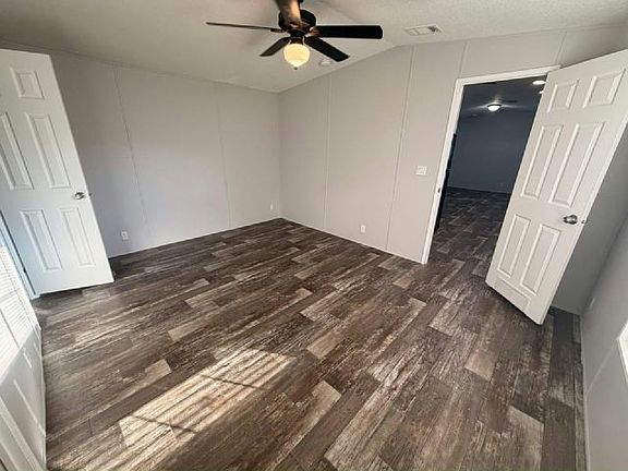 3rd image of 1234 Reynolds Rd #204