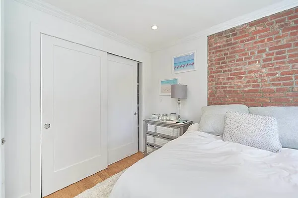 Rented by Living New York | media 7