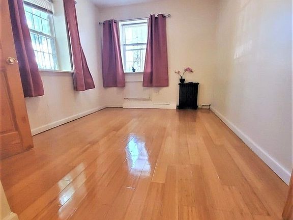 3rd image of 188 Macon St #2B
