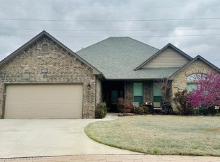1250 Troon Cir, Shawnee, OK 74801