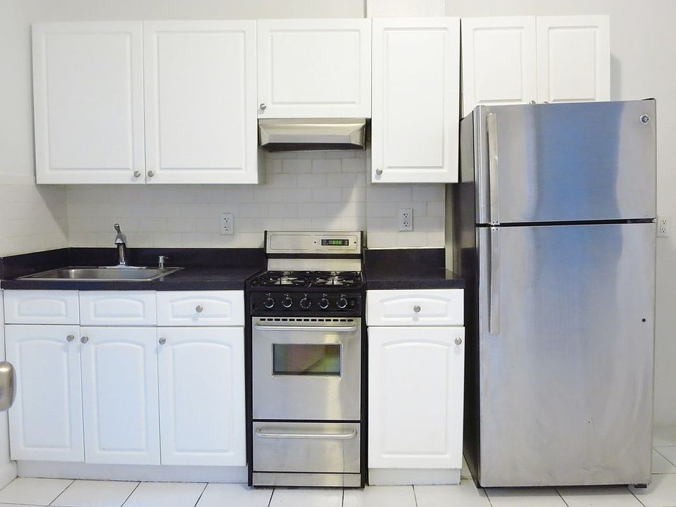 1st image of 236 E 80th St APT 14