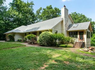 160 Turn Again Ln, Tryon, NC 28782