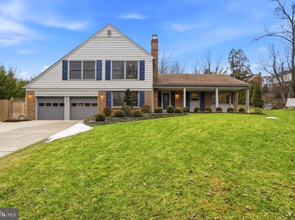4001 Featherstone Pl, Alexandria, VA 22304