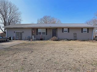 409 N Grissom St, Advance, MO 63730