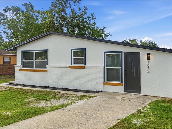 5th image of 7924 DAHLIA AVENUE