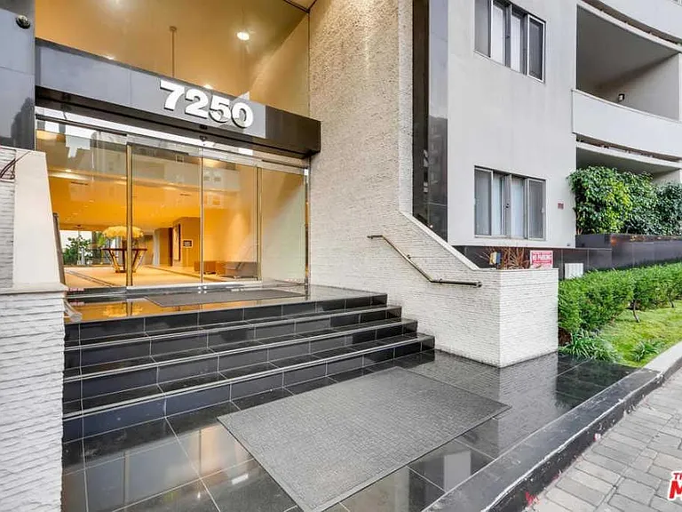 7250 Franklin Ave #1204 — Photo 41