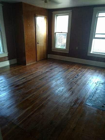 1st image of 1105 Eastman St