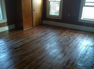 1105 Eastman St, Zanesville, OH 43701