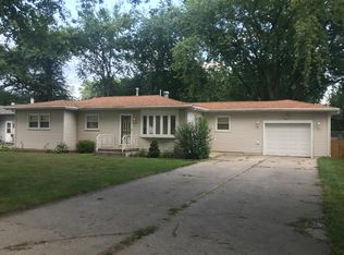 2719 Monnier St, Portage, IN 46368