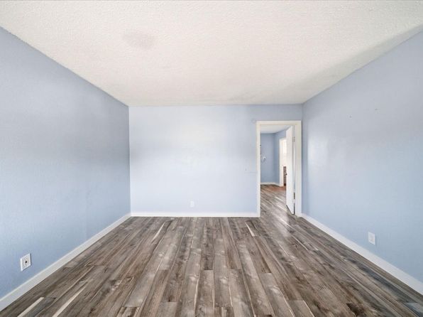 5534 Eskridge St APT 4