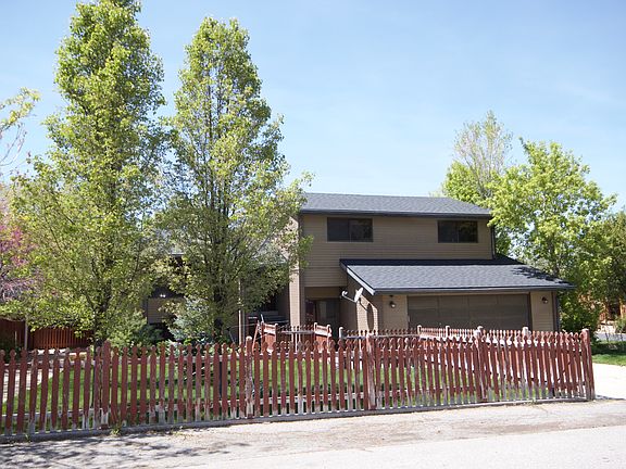 3rd image of 3416 S Crestbrook Ln