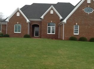 2941 Birdie Ln, Draper, VA 24324