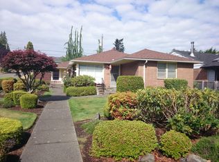 3912 SW Dawson St, Seattle, WA 98136