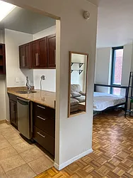 Rented by R New York