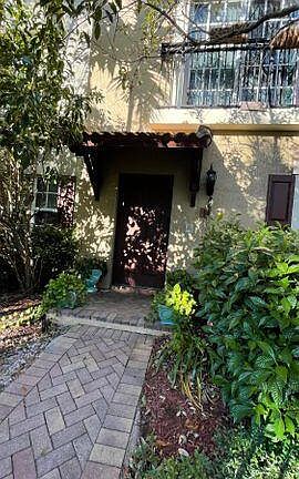 2nd image of 601 S Federal Hwy APT 31
