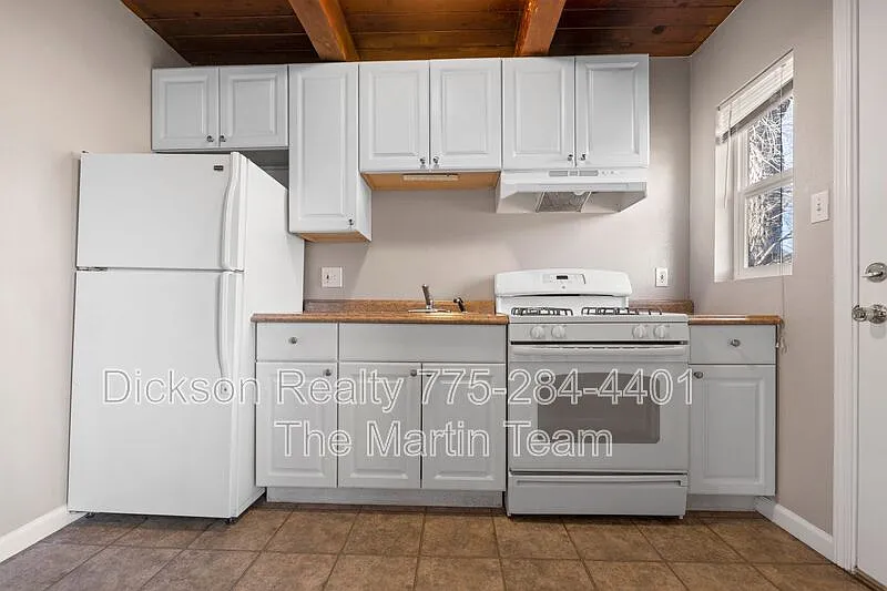 2 bed, 1.0 bath, 714 sqft, $1,500 — Photo 3