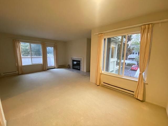 1st image of 190 Marina Lakes Dr