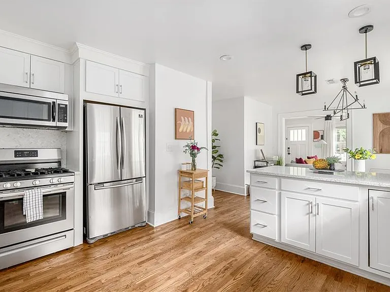 1125 Hardee St NE #A — Photo 4
