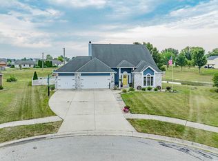 3509 Charger Ct, Fort Wayne, IN 46818